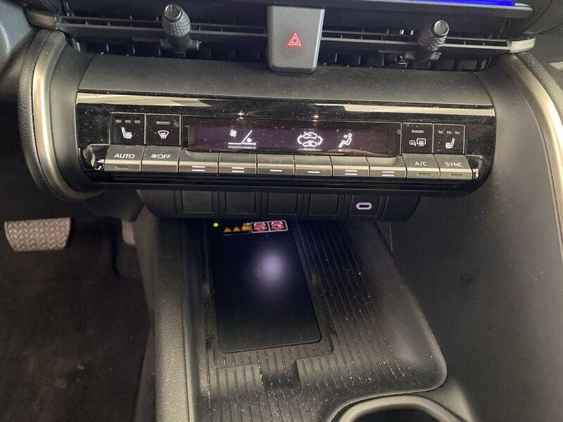 Toyota C-HR C-HR 2.0 HV Lounge