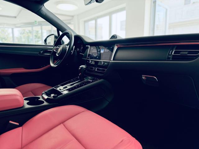 Porsche Macan 2023 2.0 265cv pdk TETTO/BOSE/20"