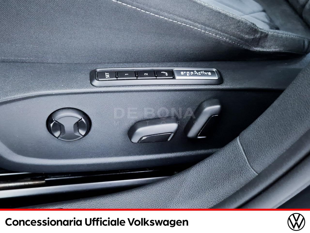 Volkswagen Golf 1.5 tgi style 130cv dsg