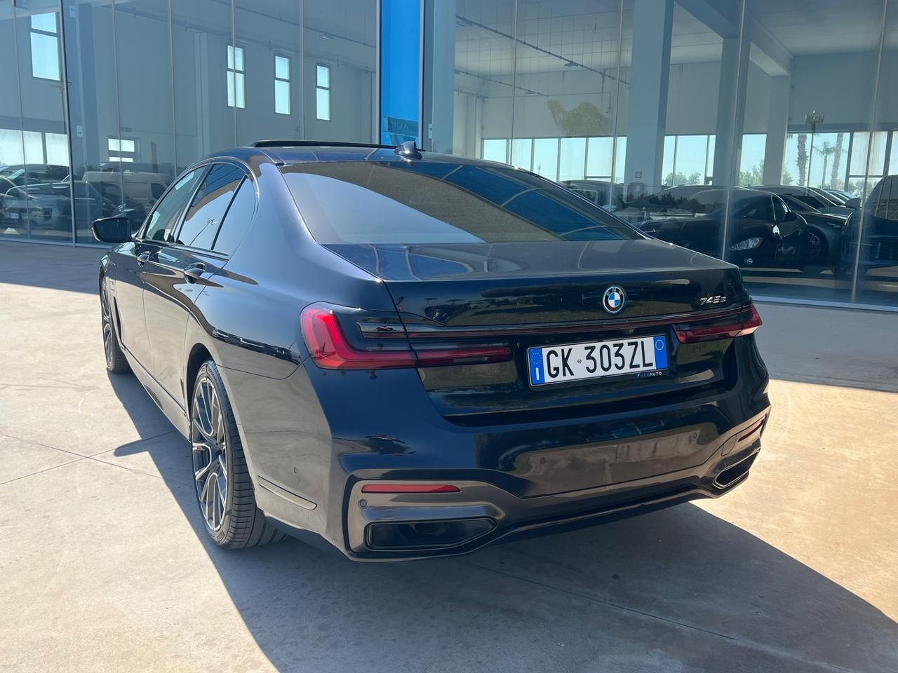 BMW 745 e Msport auto possibilità noleggio no scoring