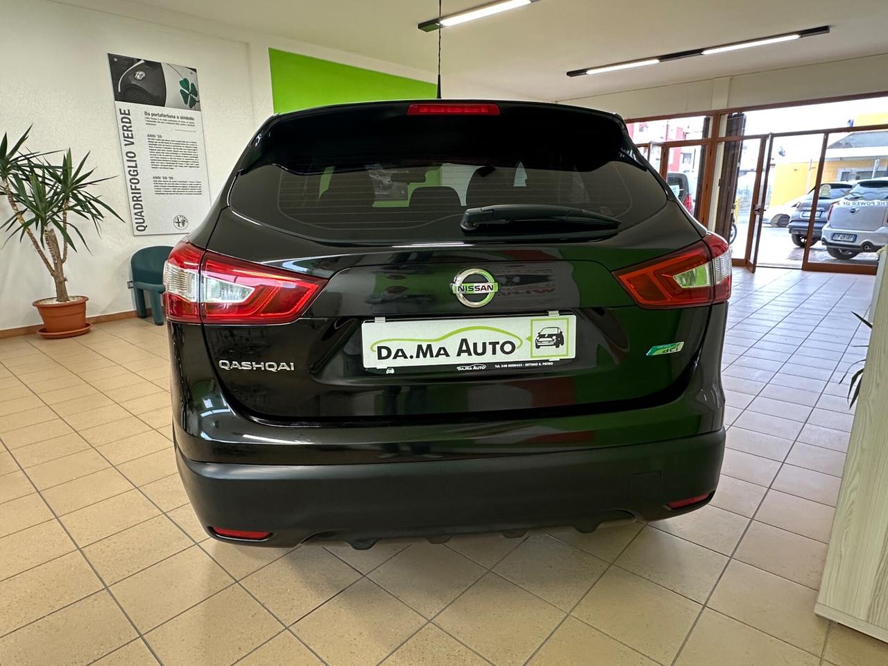 Nissan Qashqai 1.5 dCi DPF Tekna