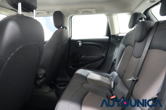 MINI Cooper 1.5 HYPE 5 PORTE AUTOMATICA UNION JACK FULL LED