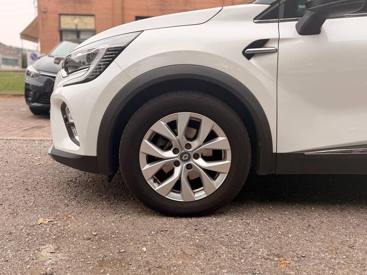 Renault Captur 1.6 E-Tech phev Intens 160cv auto my21