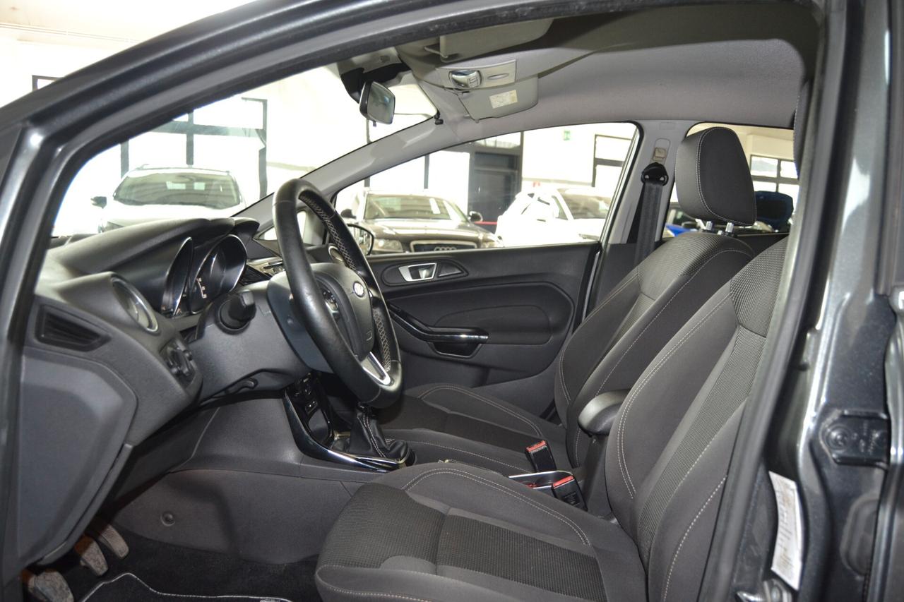 Ford Fiesta 1.5 TDCi 75CV 5P Titanium Navi/Xenon