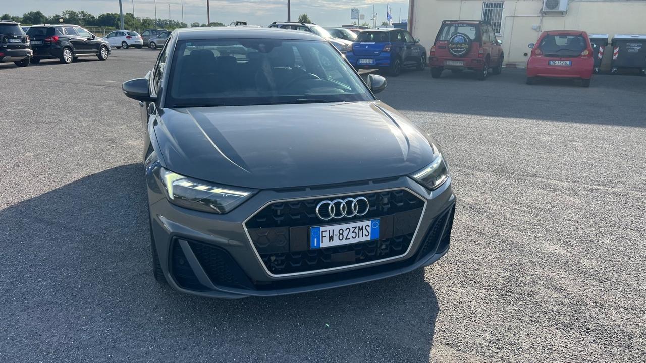 Audi A1 SPB 30 TFSI S line edition