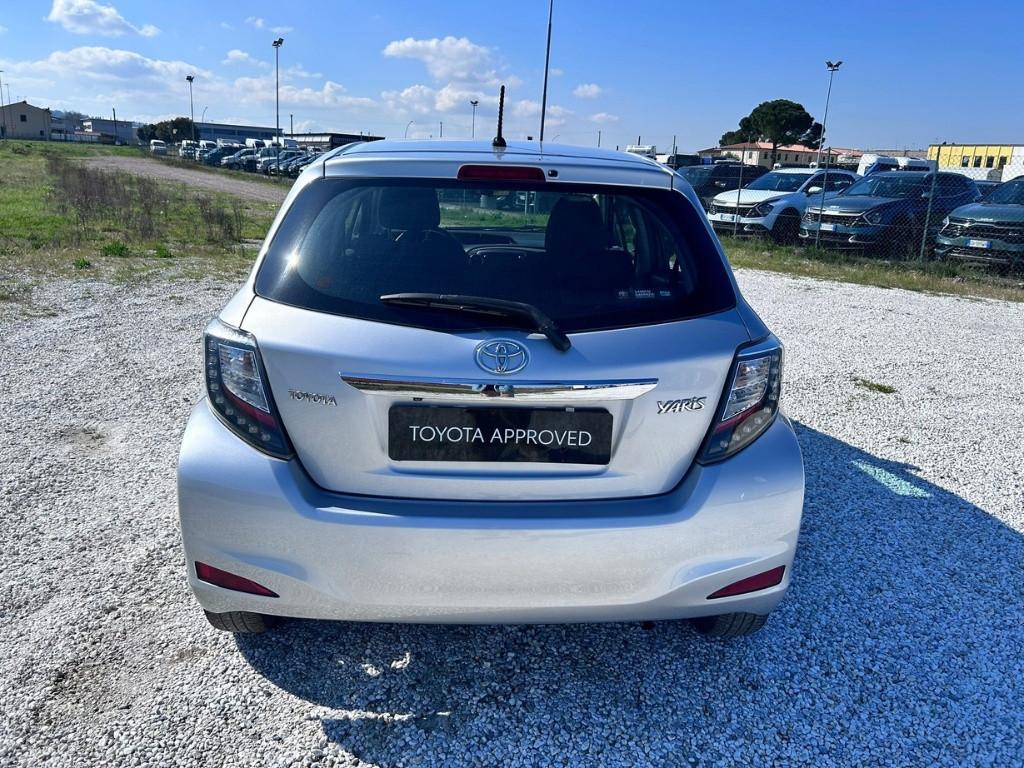 TOYOTA Yaris III 2011 - Yaris 5p 1.0 Lounge c/CL