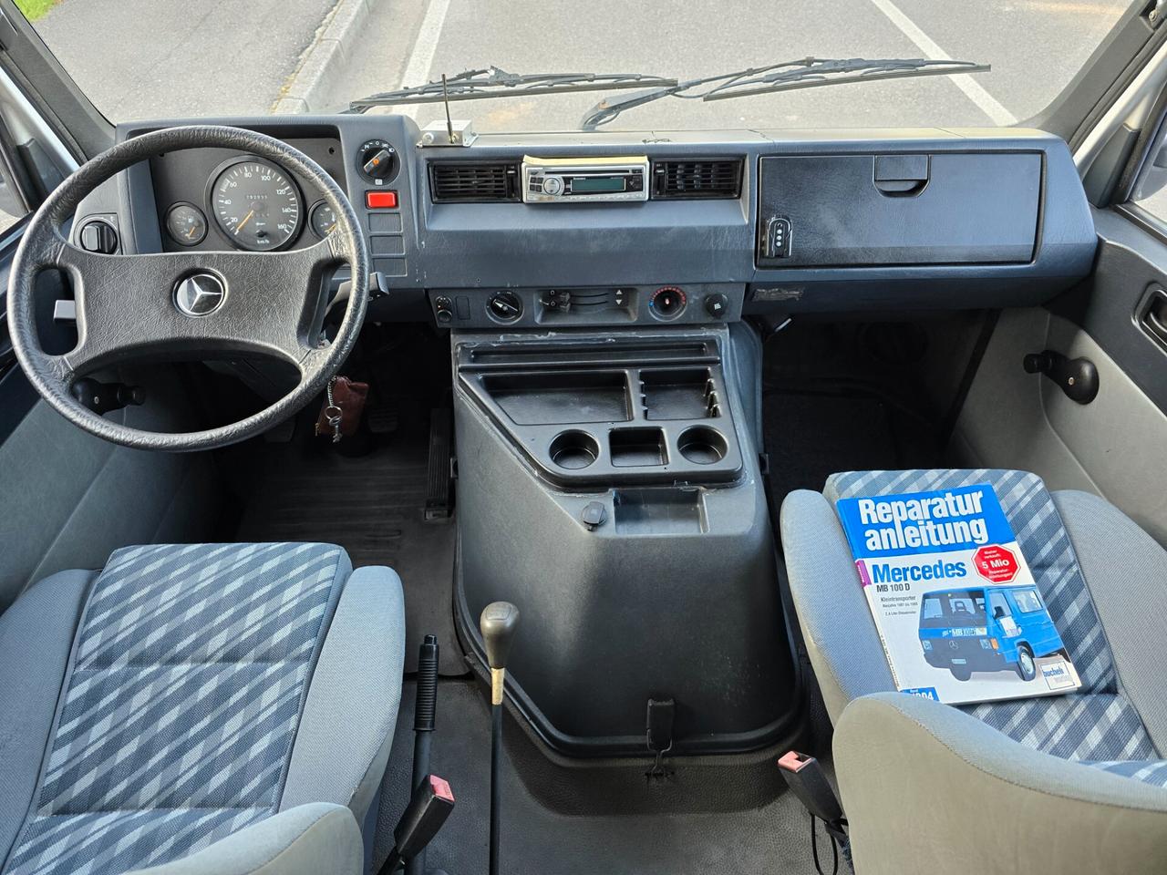 MERCEDES MB 100D REIMO
