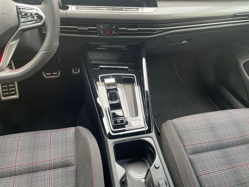 Volkswagen Golf 2.0 TSI GTI DSG Navi Matrix 19" Estoril Camera