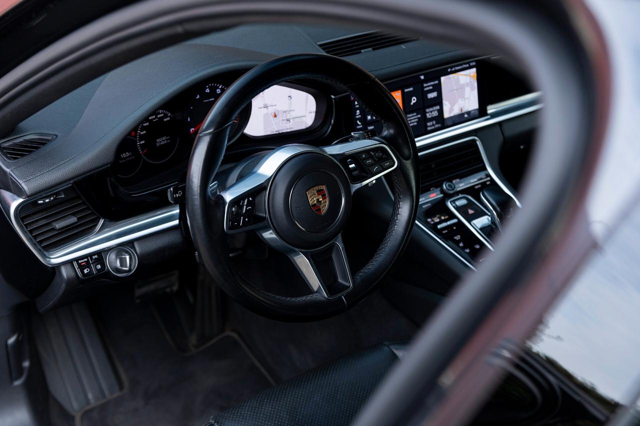 Porsche Panamera 2.9 4