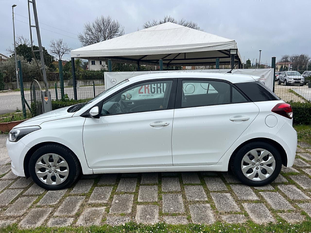 Hyundai i20 1.1CRDi 75CV 5porte-2017"UNIPRO"