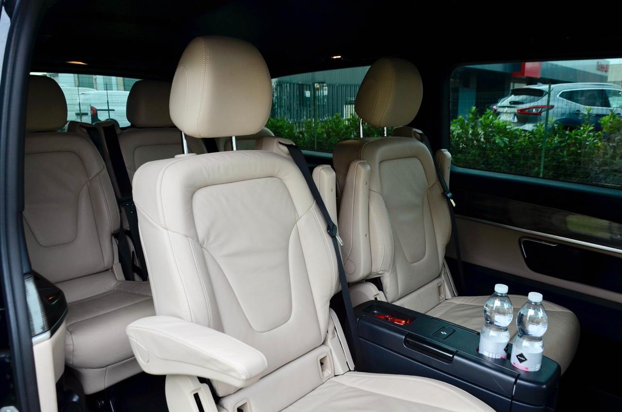 MERCEDES-BENZ V EXTRALONG 300d PREMIUM 4MATIC 237cv AUTO, 7 POSTI, PREZZO IVA ESCLUSA, UNICO UTILIZZATORE, UFF ITALIANA, SERVICE MERCEDES, BURMESTER, RETRO 360°, PORTE ELETTRICHE, PERMUTE