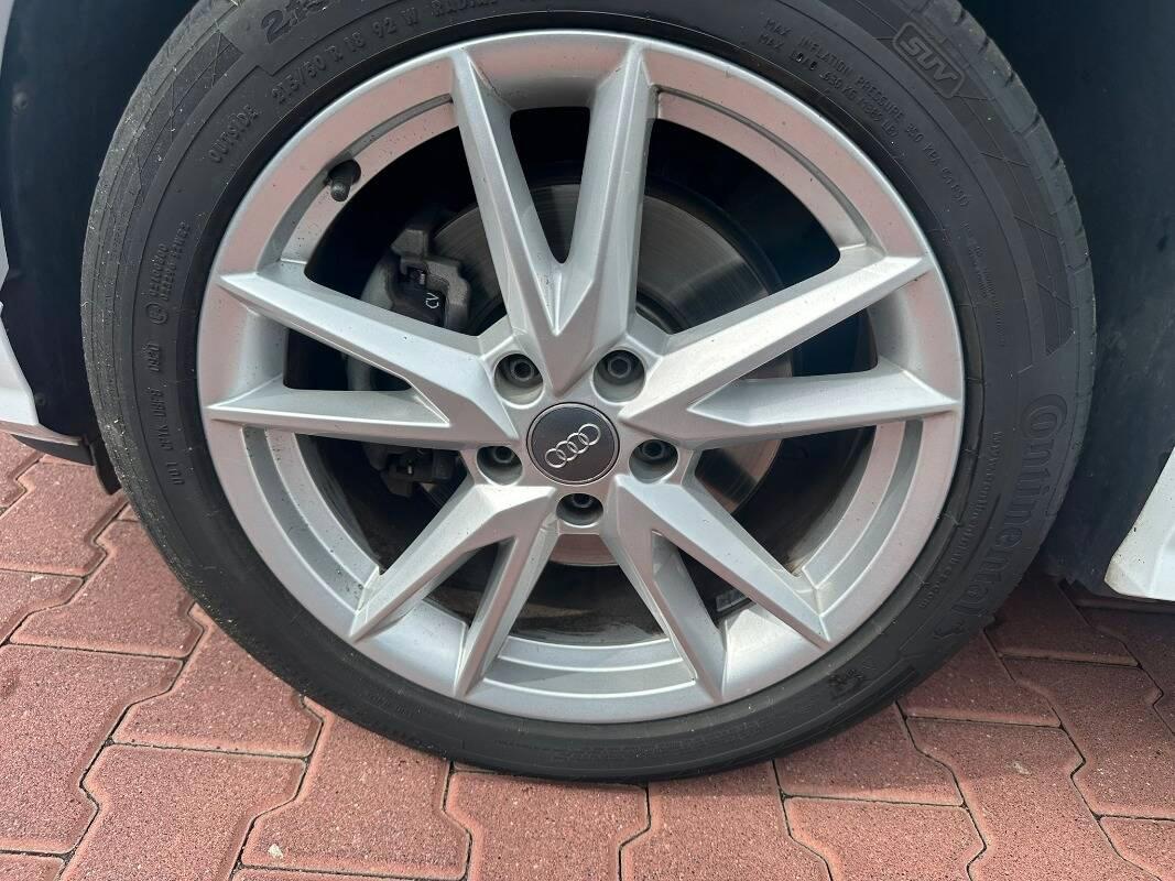 Audi Q2 35 2.0 tdi S line edition 150cv