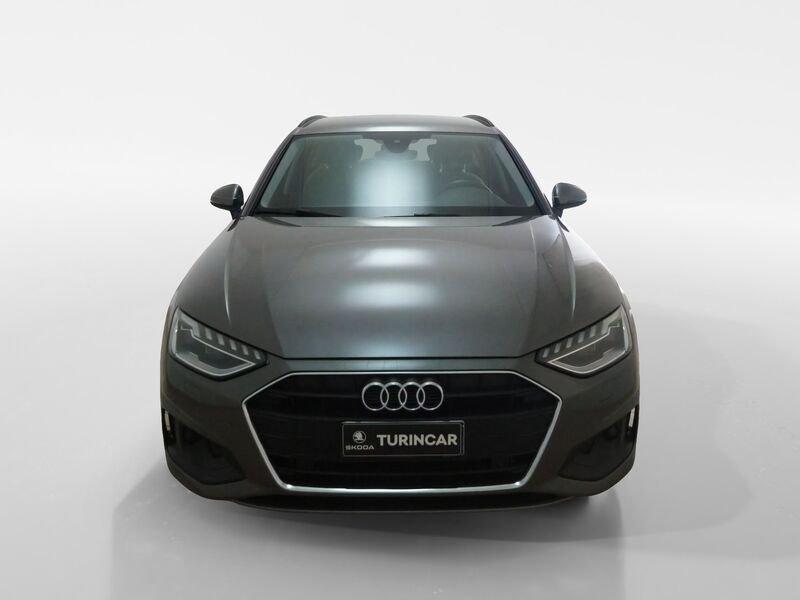 Audi A4 2.0 30 TDI 136cv S TRONIC