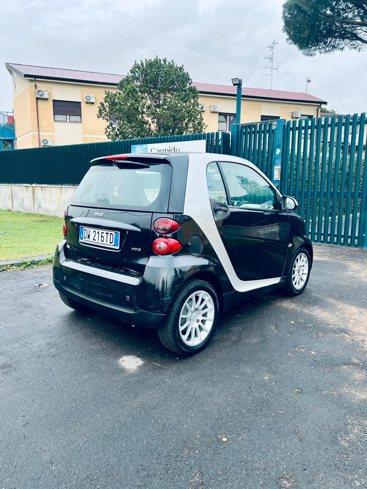 Smart ForTwo 1000 52 kW coupé passion