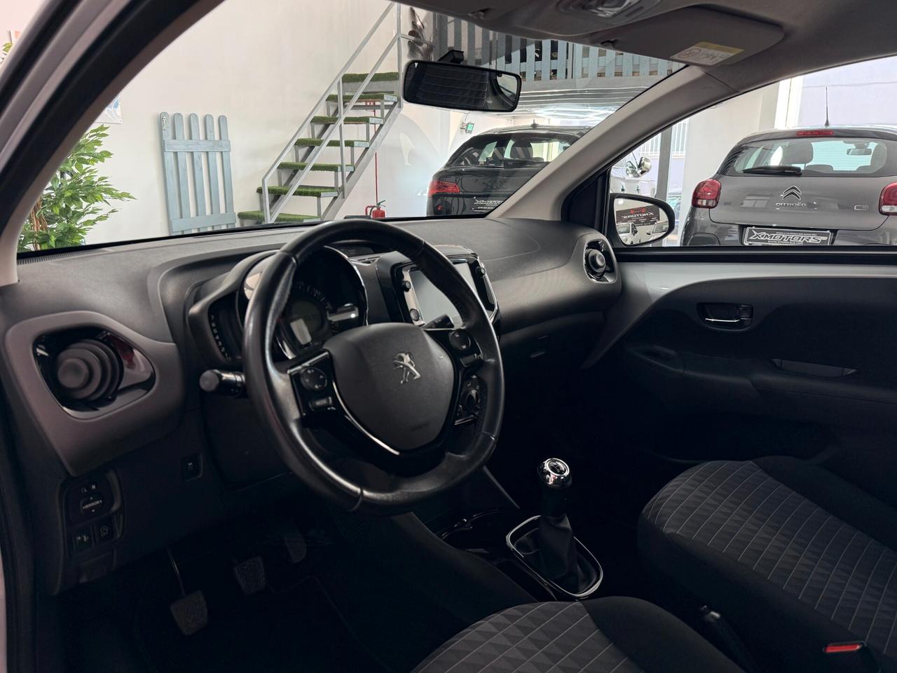 Peugeot 108 VTi 72cv Aziendale 5 porte Allure