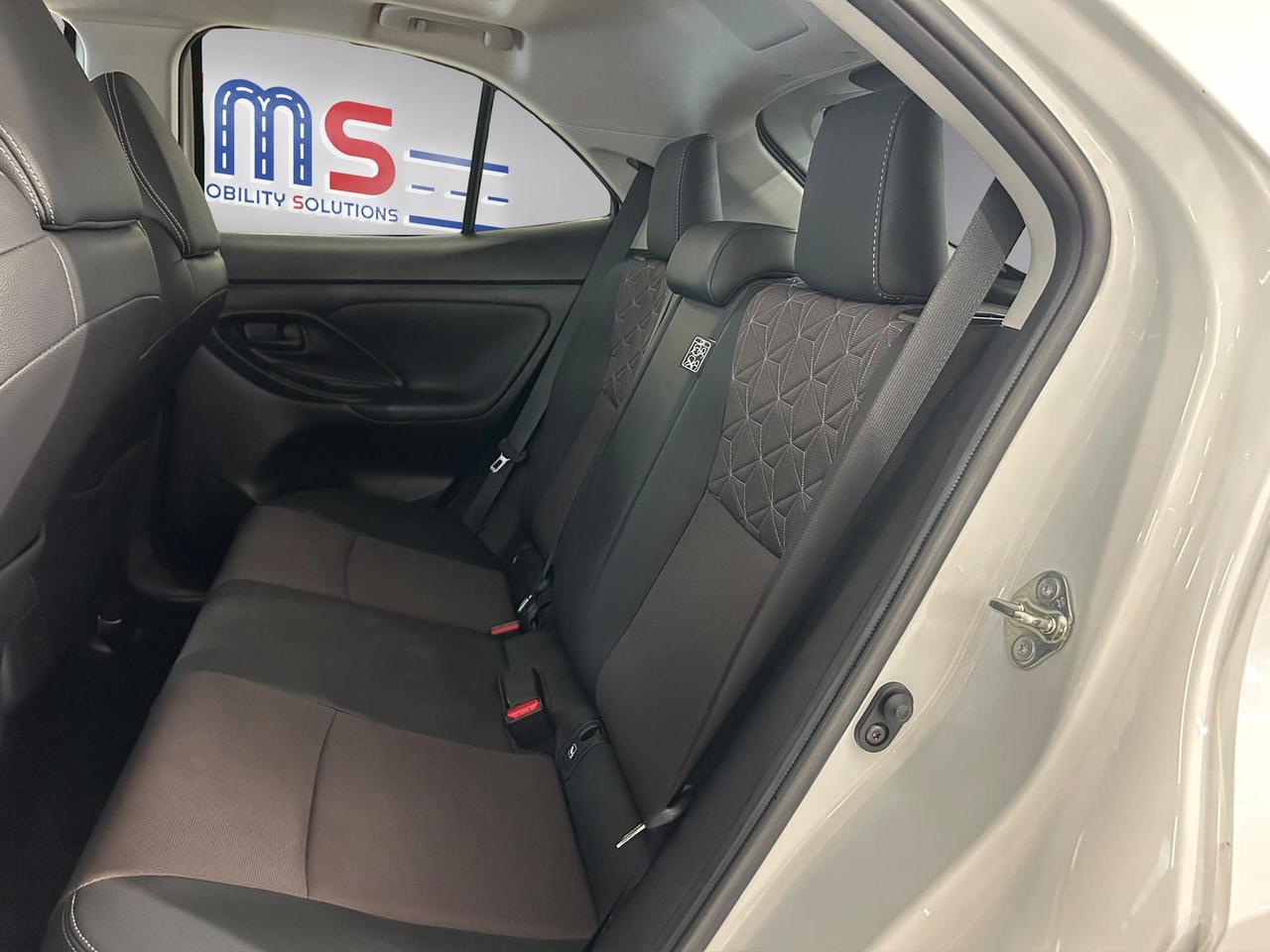 Toyota Yaris Cross 1.5h Lounge fwd 116cv e-cvt