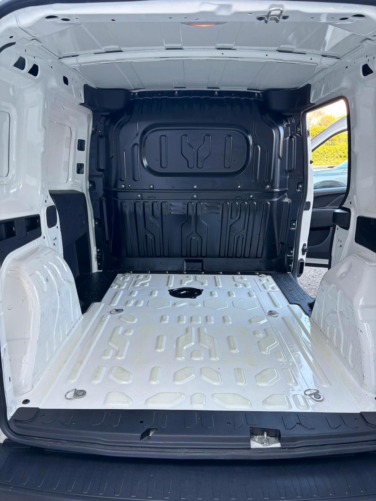 Fiat Doblo Doblò 1.6 MJT 105CV S&S PC-TN Cargo Business