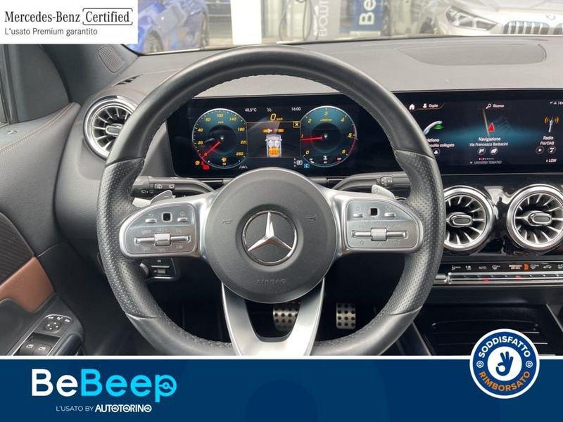 Mercedes-Benz GLA 200 D PREMIUM AUTO