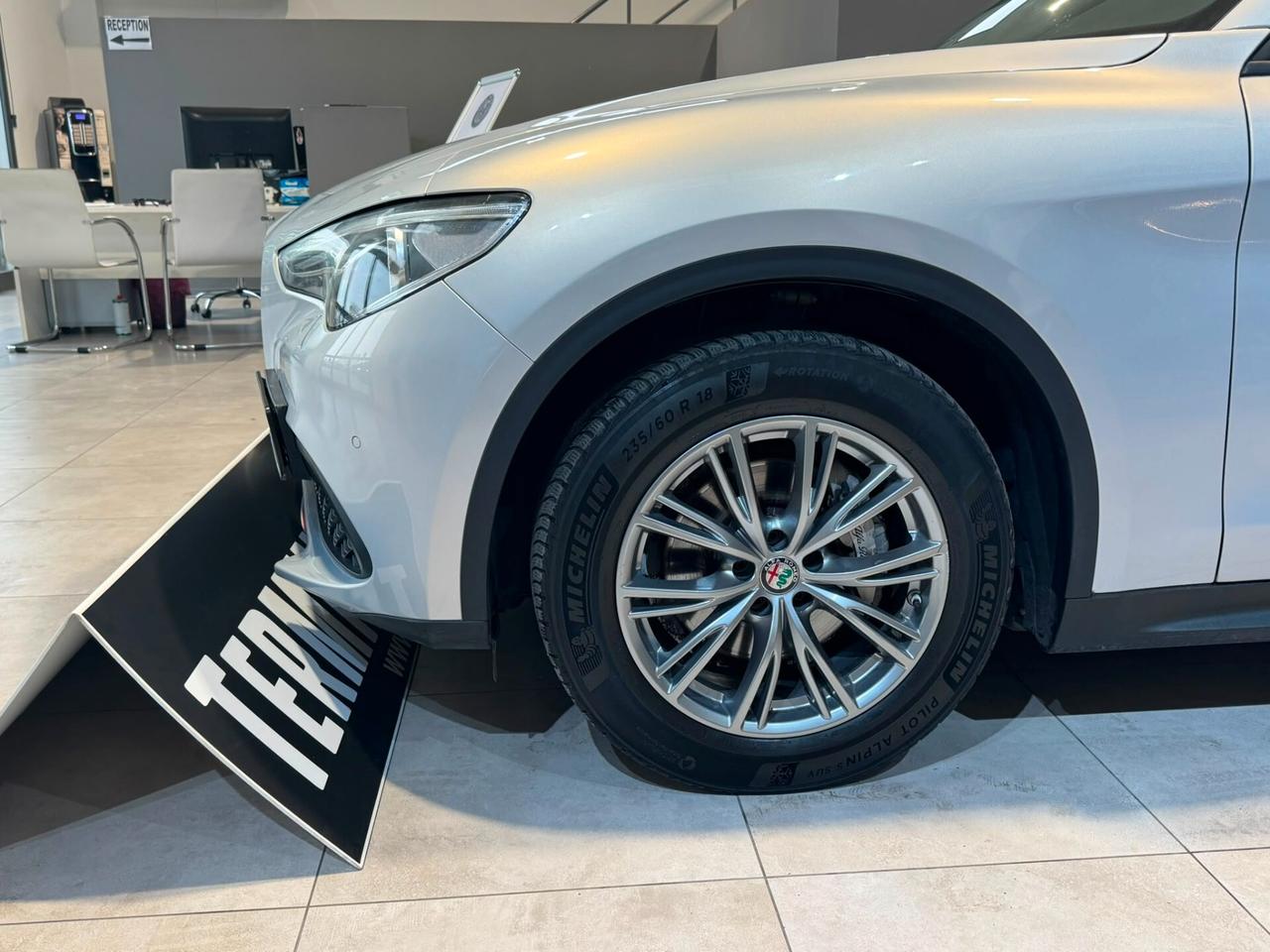Alfa Romeo Stelvio 2.2 Turbodiesel 190 CV AT8 RWD Business