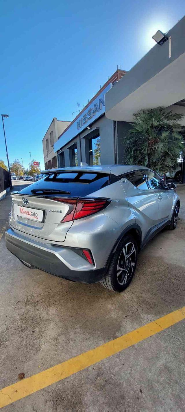 TOYOTA C-HR 1.8 Hybrid E-CVT Trend