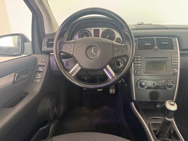 MERCEDES-BENZ B 180 CDI Executive