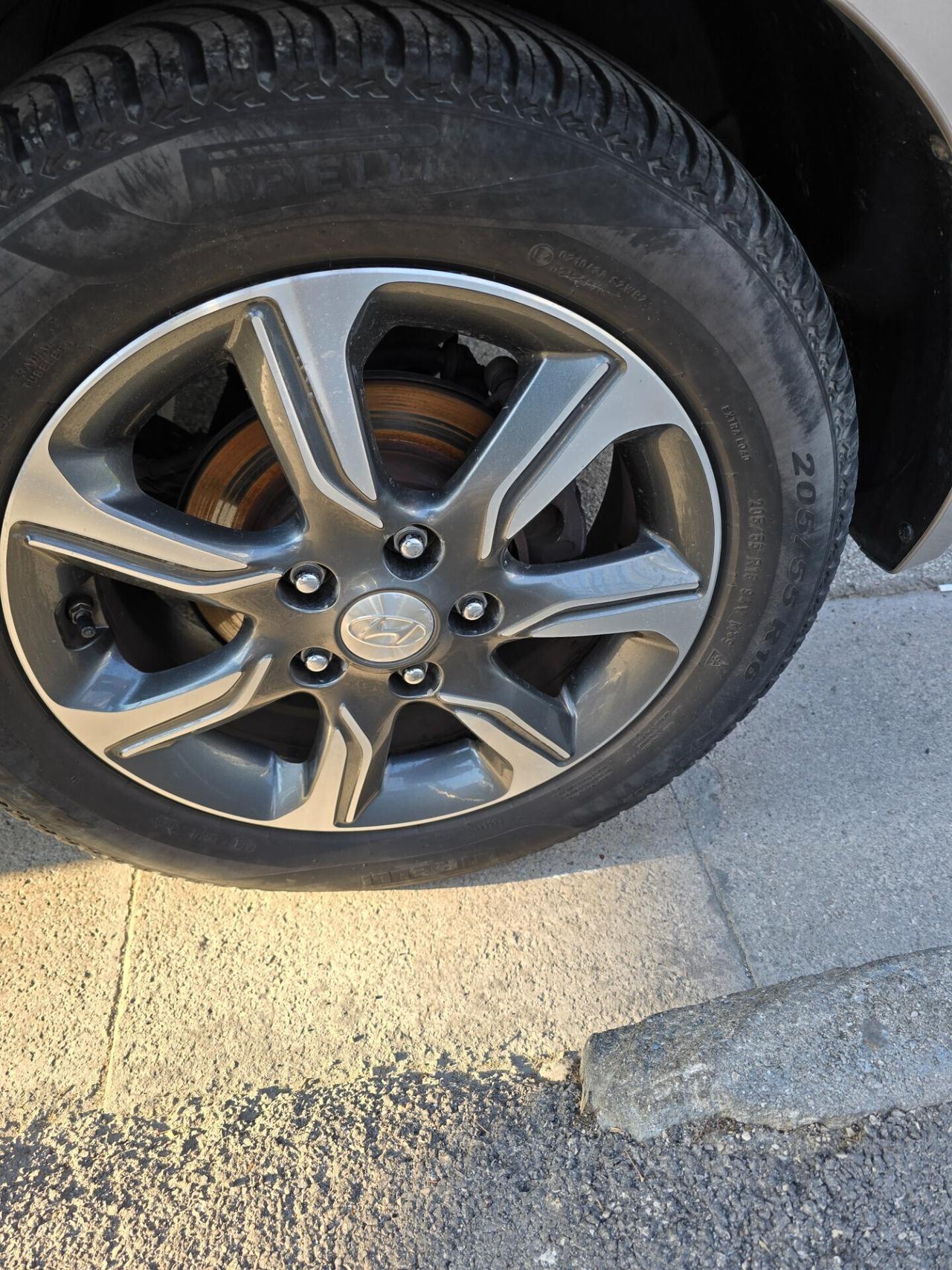 Hyundai iX20 1.6 MPI GPL Econext APP MODE