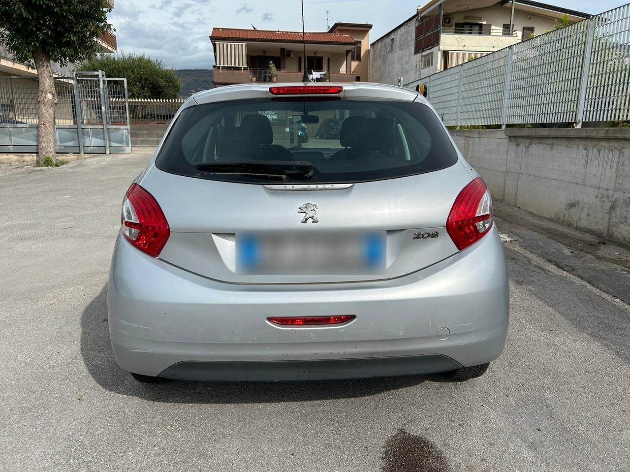 Peugeot 208 1.2 VTi 82CV - 2013 Motore Rotto
