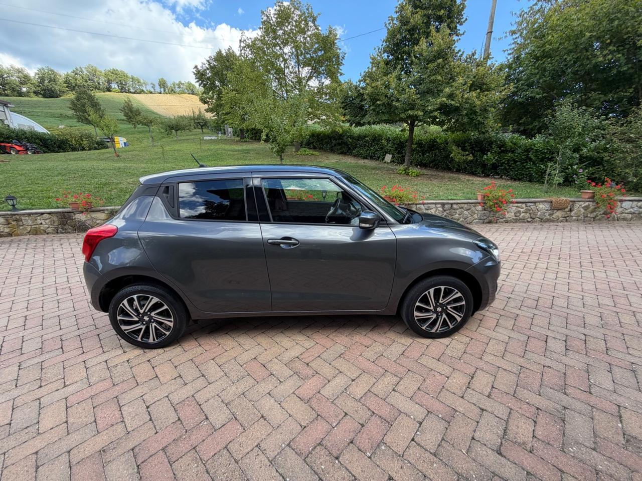 Suzuki Swift 1.2 Hybrid 4WD AllGrip Top 65.000 Km