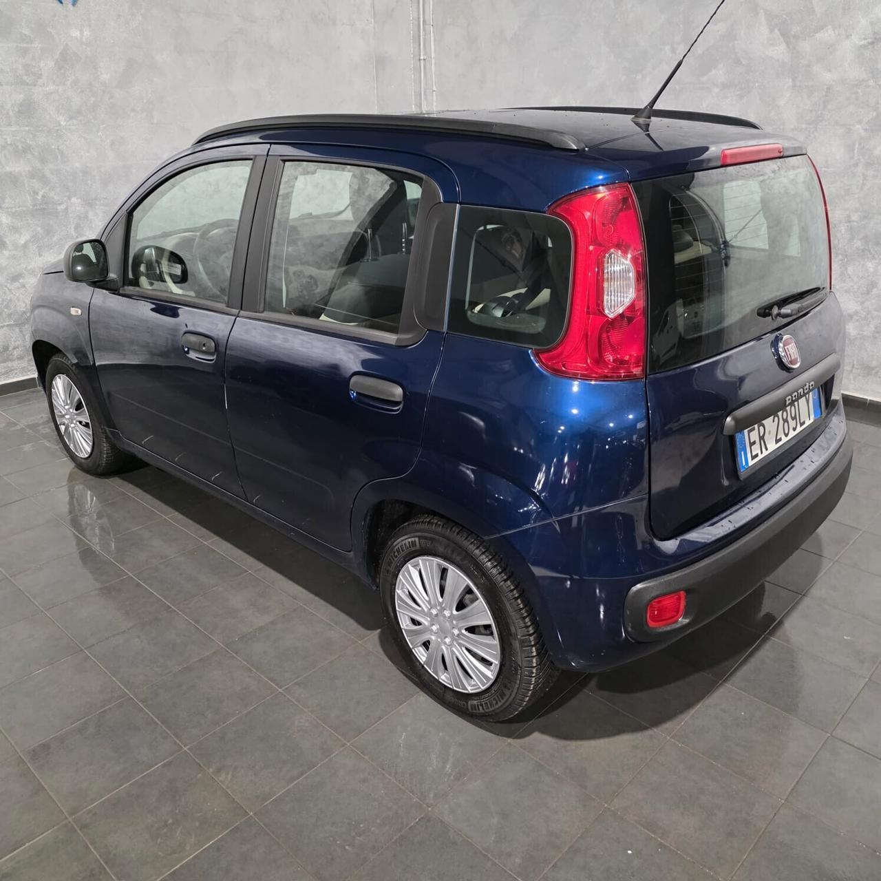 Fiat Panda 1.2 BENZINA NEOPATENTATI