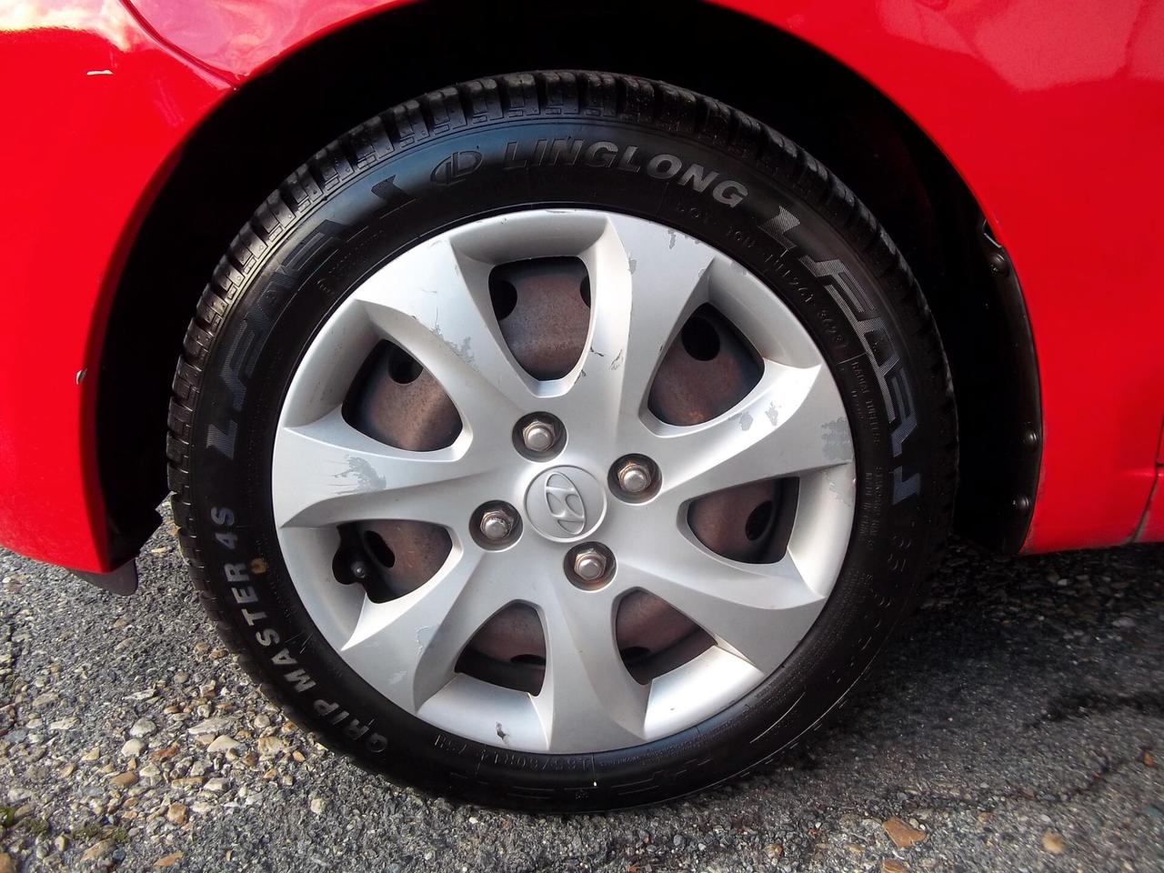 Hyundai i10 Comfort 1.1 12v Uniproprietario Ok neopatentati Euro 5B