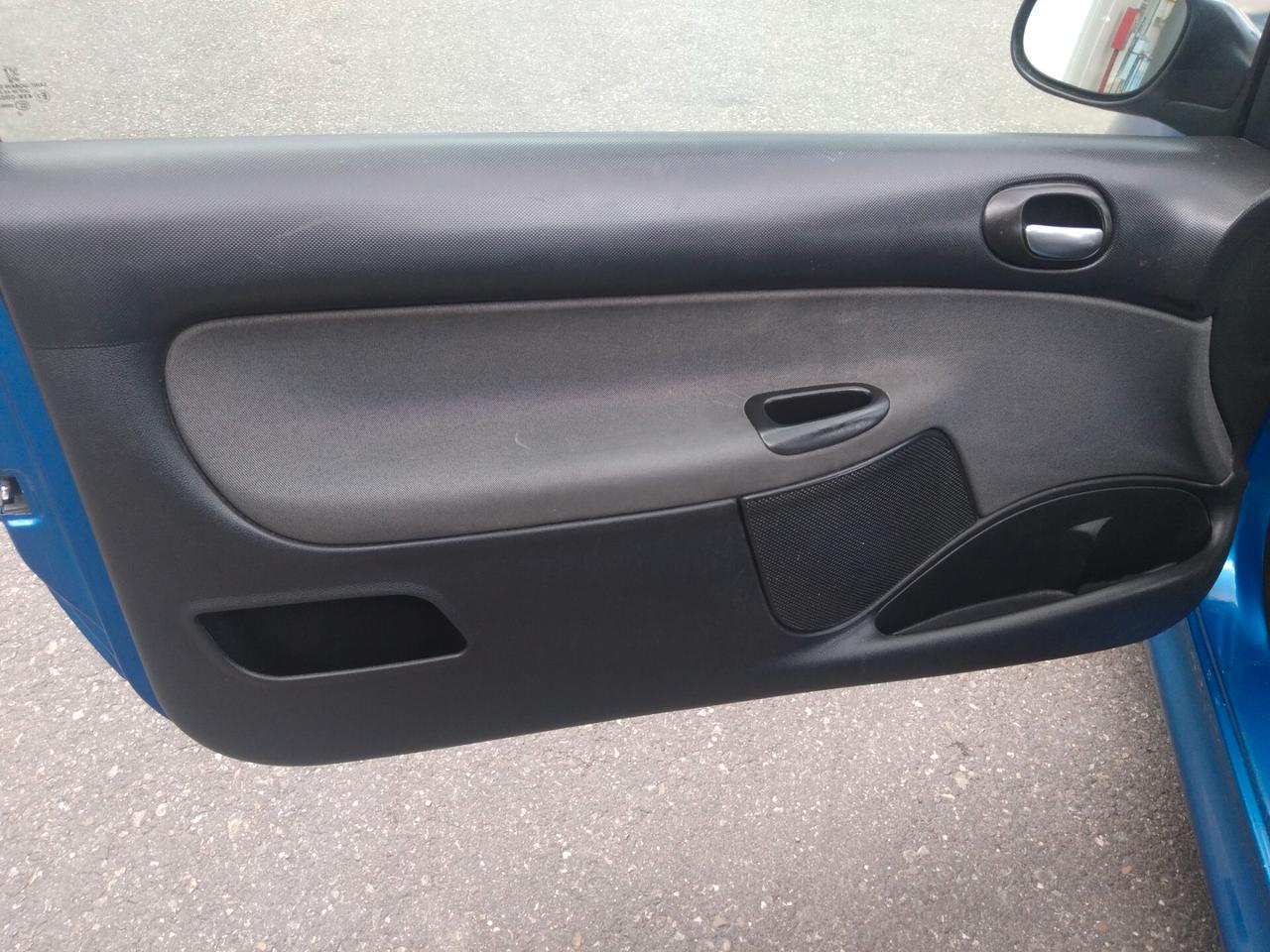 Peugeot 206 Plus 1.1 60CV 3p. Trendy x neopatentati