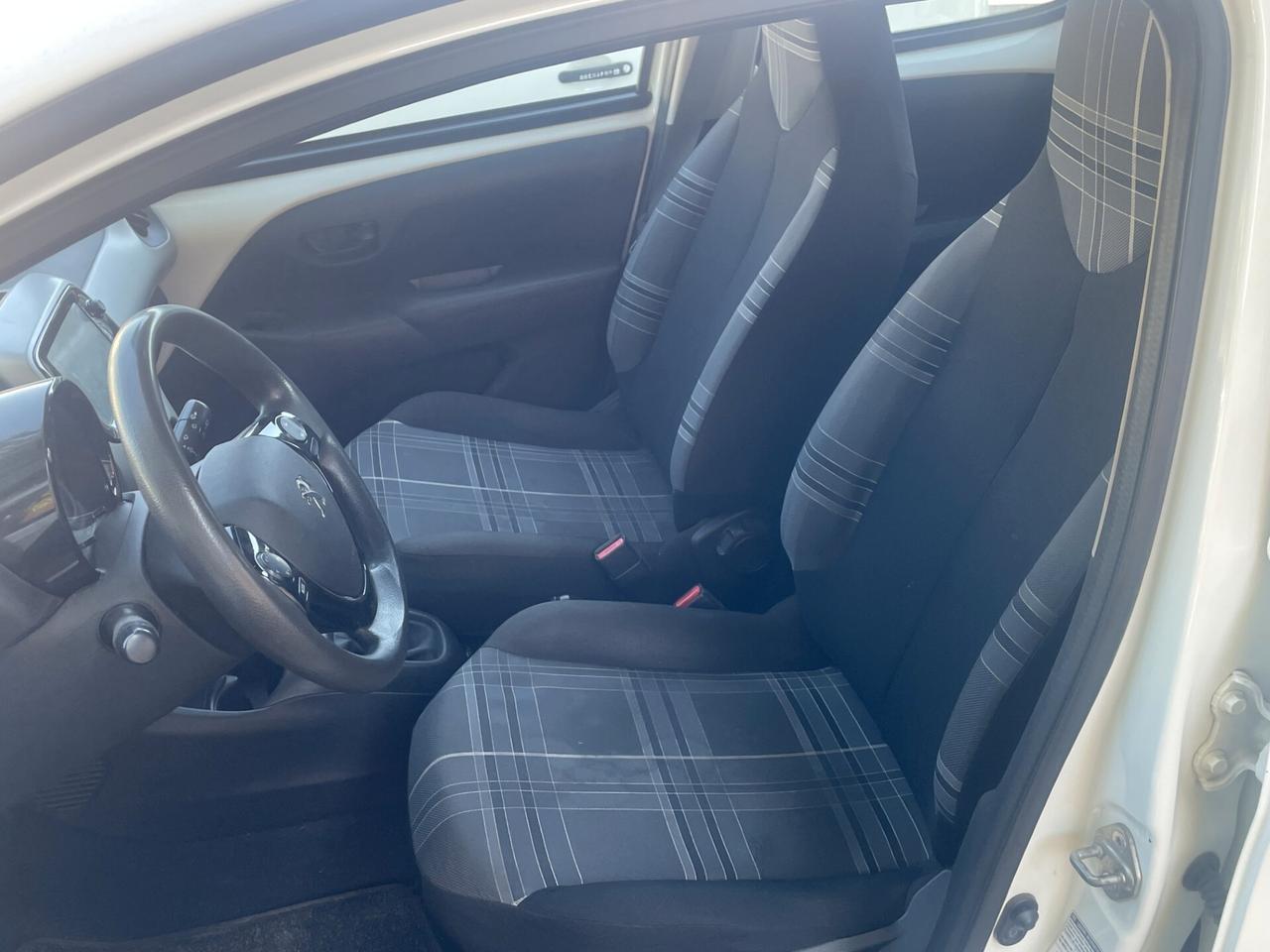 Peugeot 108 VTi 68 5 porte GARANTITA