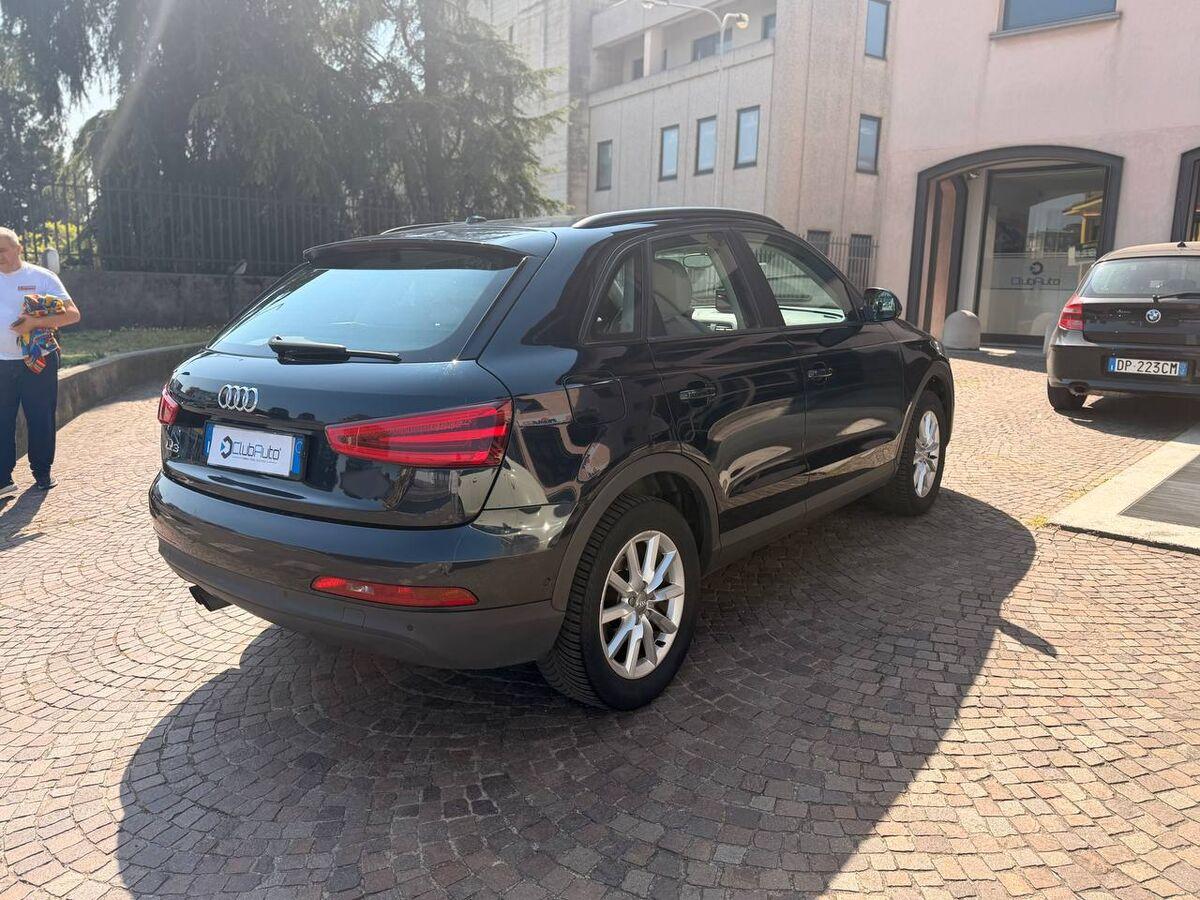 Audi Q3 2.0 tdi Business 140cv
