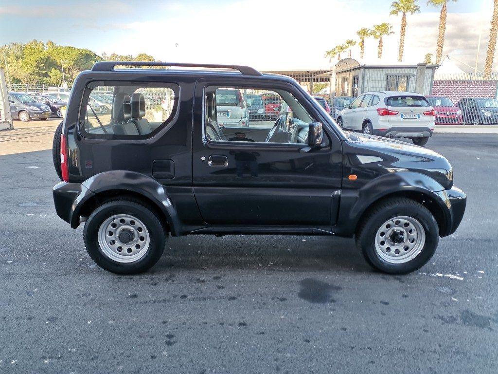 Suzuki Jimny 1.3i 16V 4WD