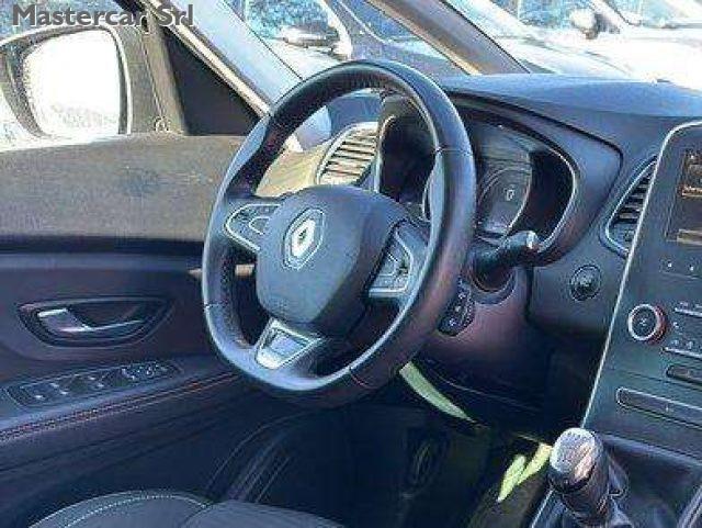 RENAULT Grand Scenic 7 POSTI 1.3 tce Business 140cv TG : GG215WT