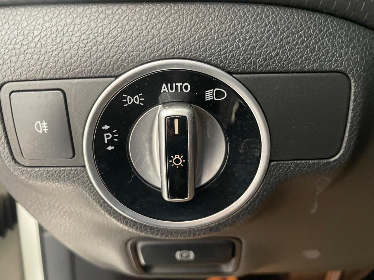 Mercedes-benz A 180 Urban - Cambio automatico - Nessun vincolo -