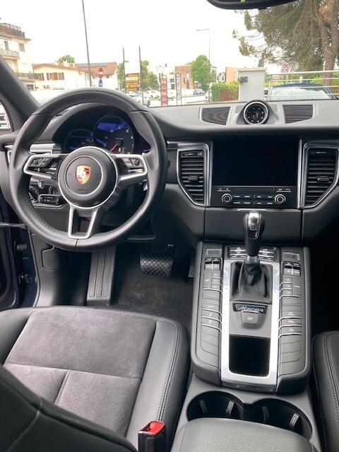 Porsche Macan 2.0 i 252 CV PDK nazionale full optional perfetta