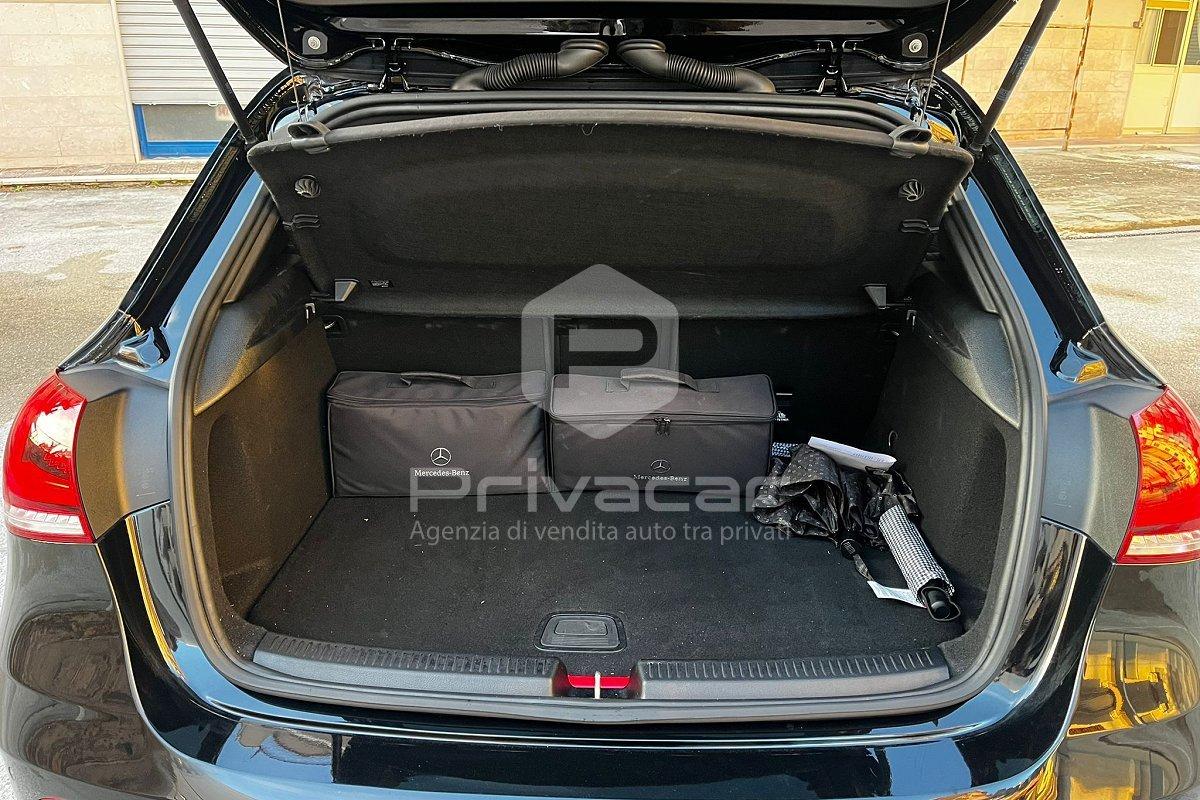 MERCEDES A 250 e hybrid EQ Business