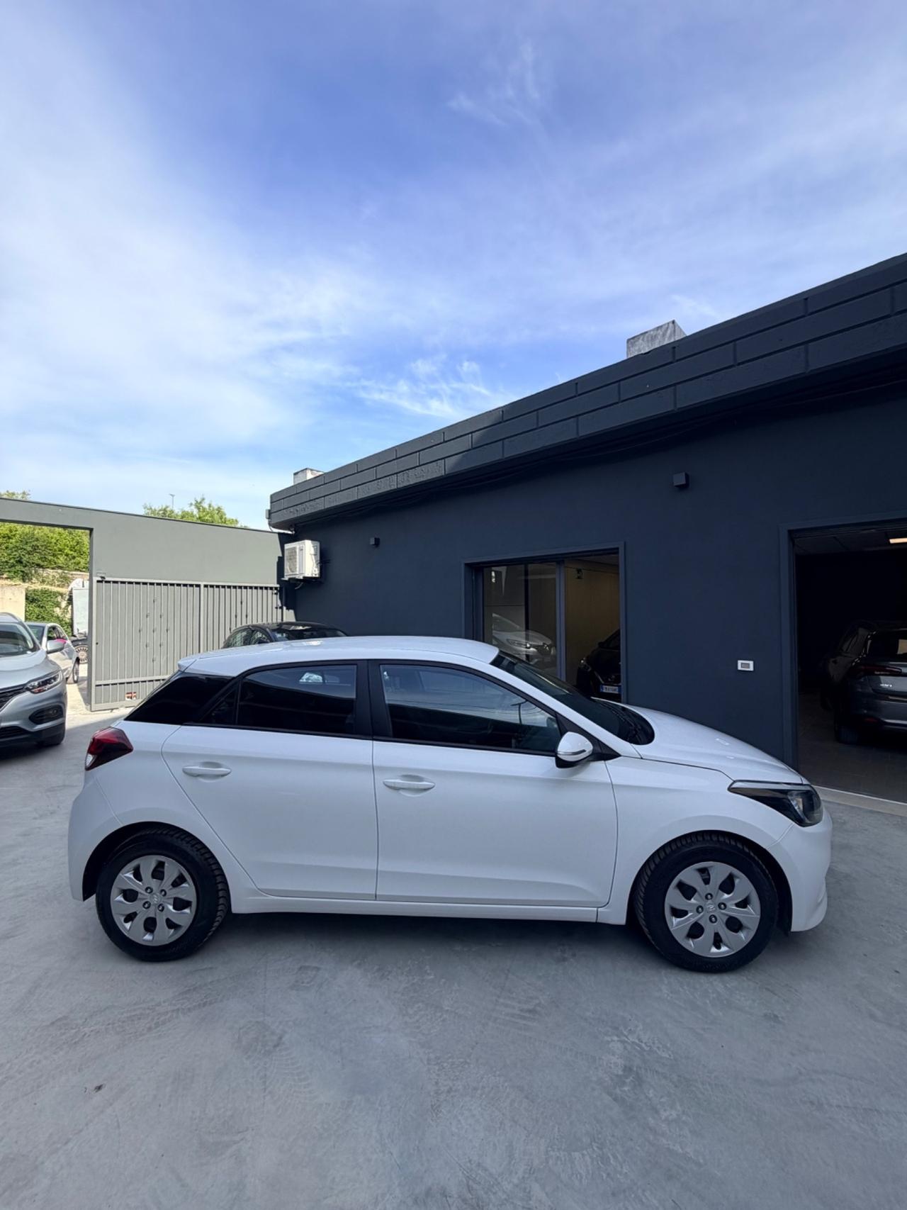 Hyundai i20 1.1 CRDi 12V 5 porte Comfort