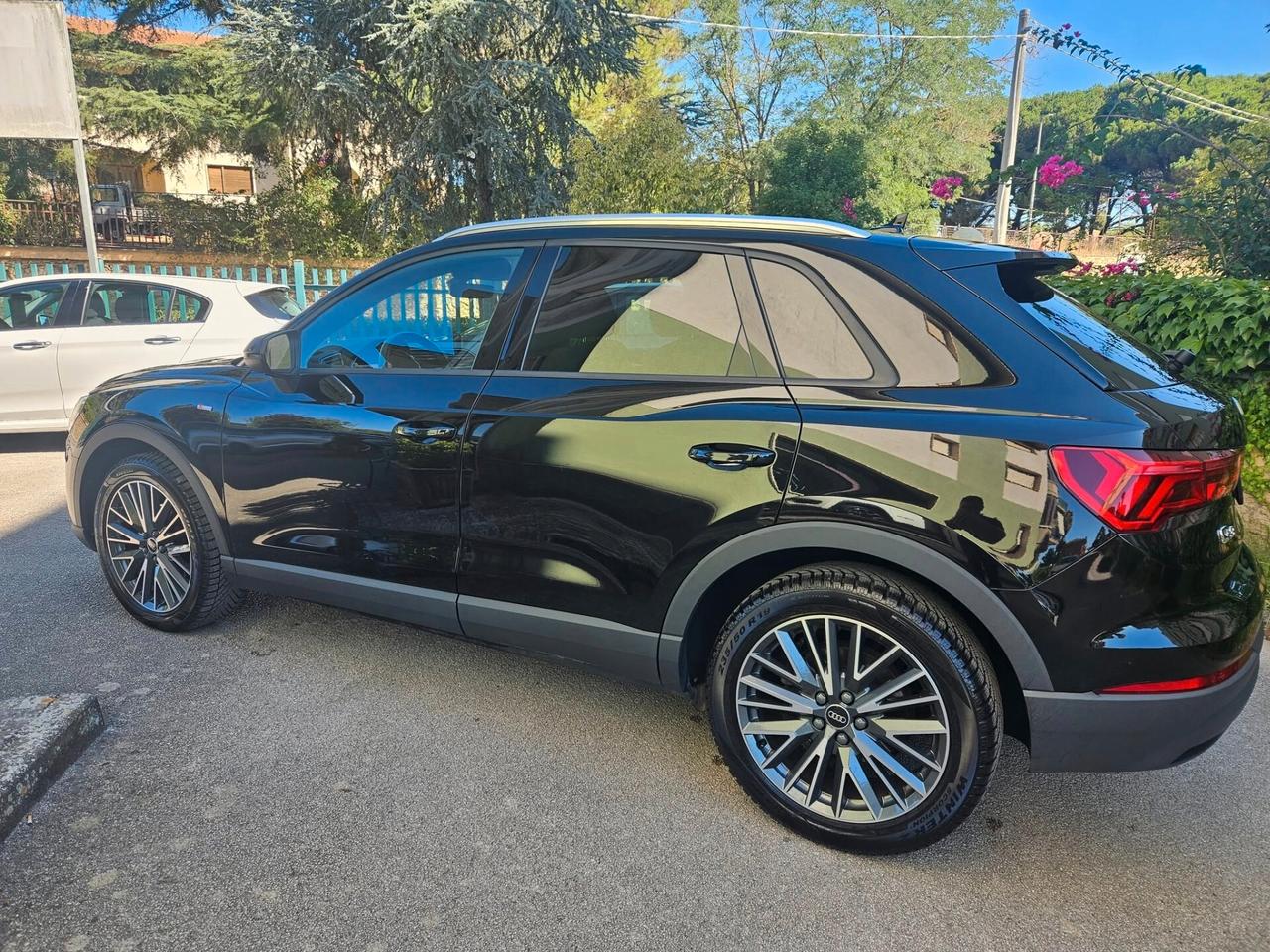 Audi Q3 35 TDI S tronic line edition