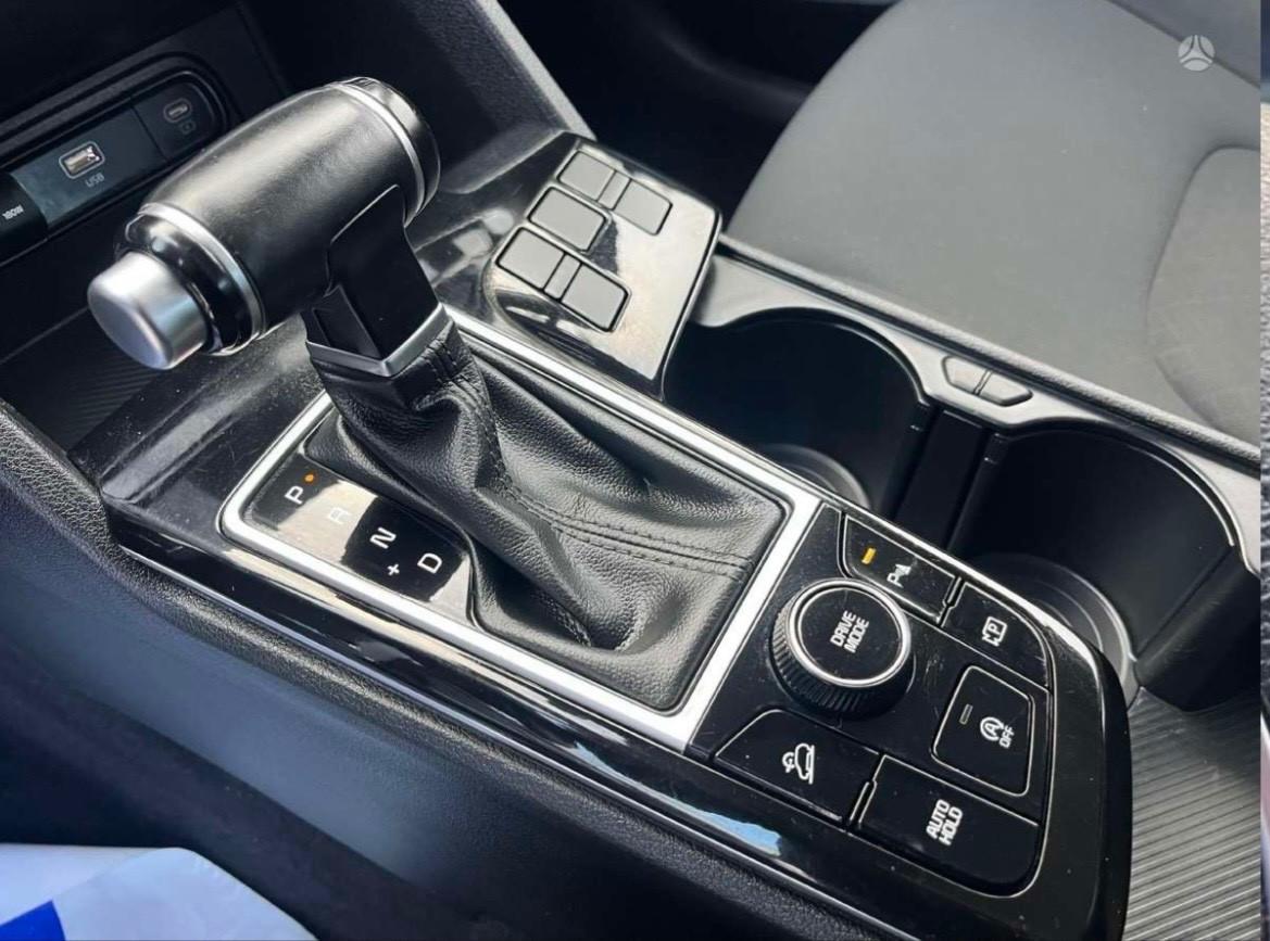 Kia Sportage 1.6 CRDi MHEV DCT Business