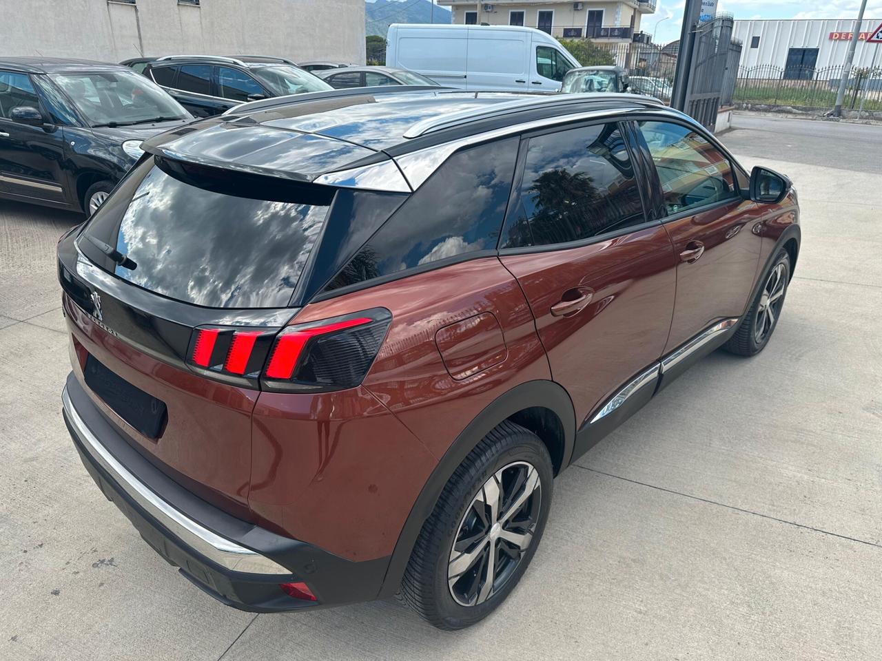 Peugeot 3008 BlueHDi 130 S&S EAT8 Allure