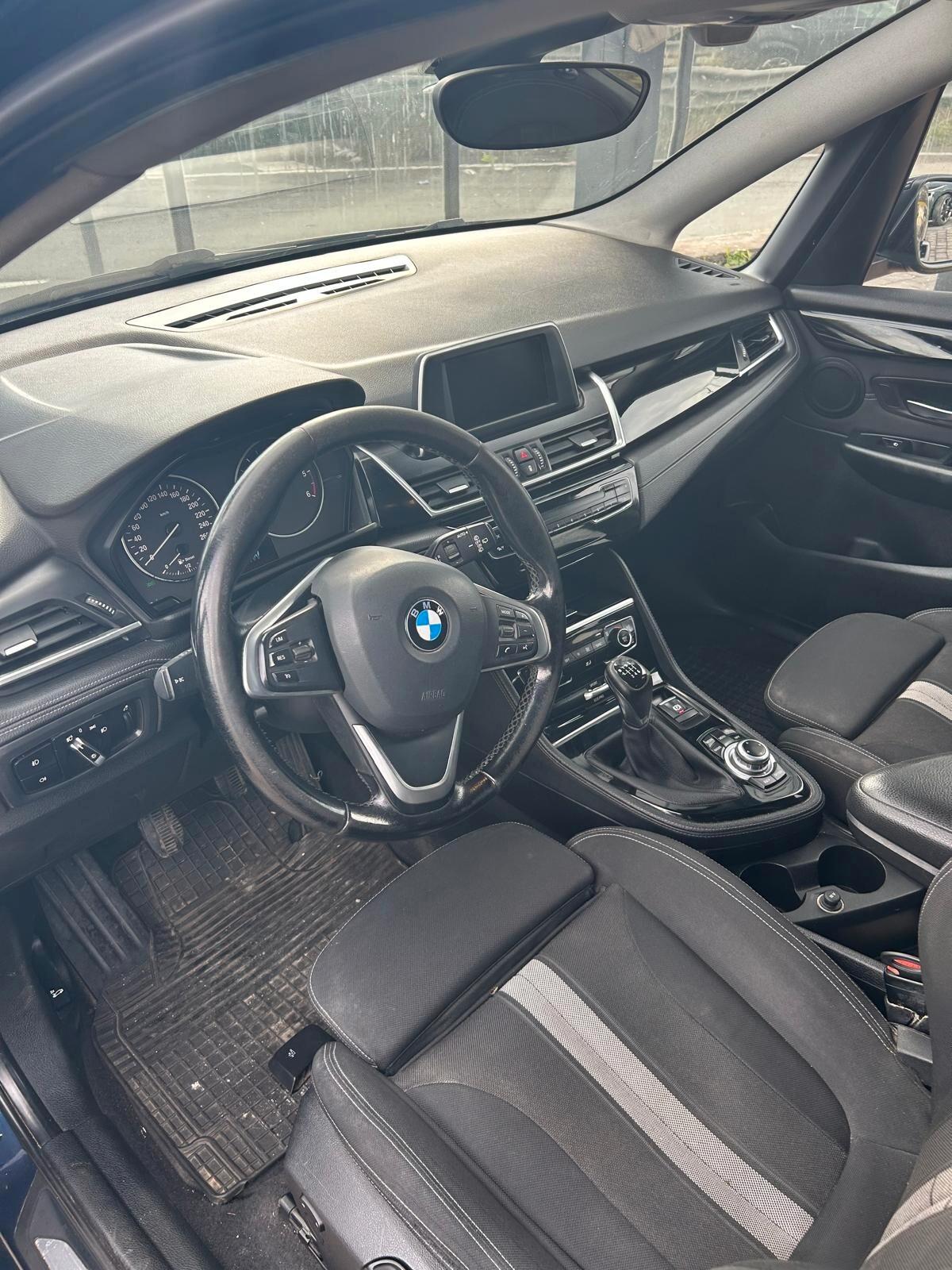 Bmw 2er Active Tourer 218d Sport