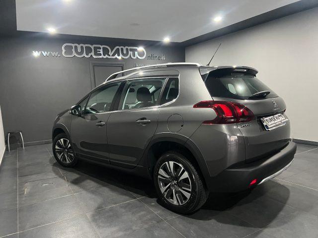 PEUGEOT 2008 BlueHDi 100 S&S Allure