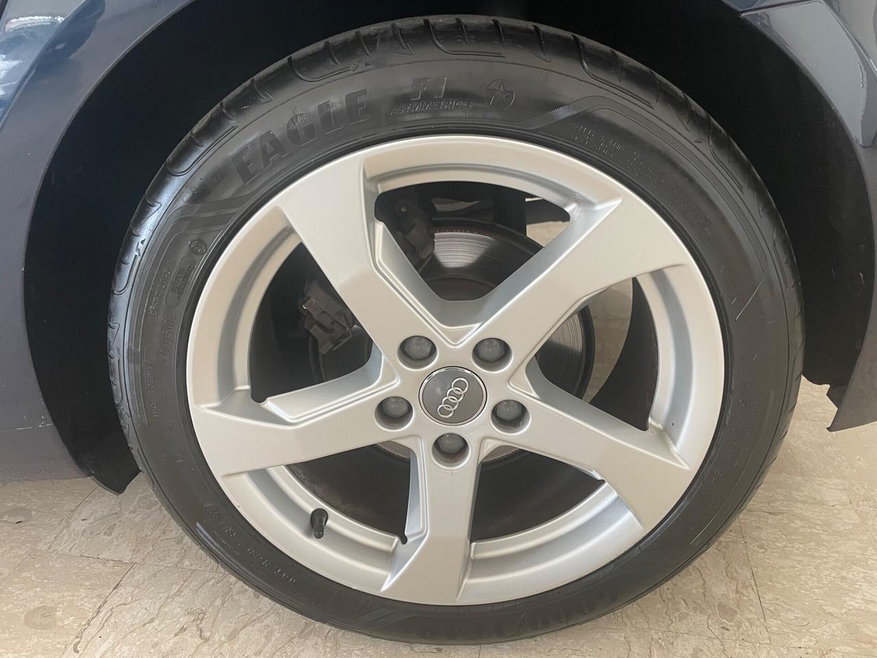 AUDI A3 SPB 1.6 TDI 116 CV S TRONIC SPORT