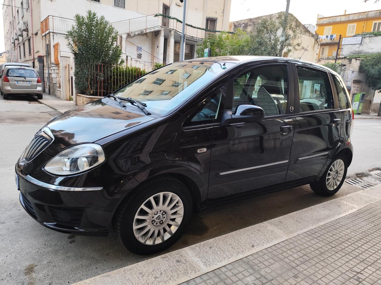 Lancia MUSA 1.4 8V Ecochic (GPL) Diva