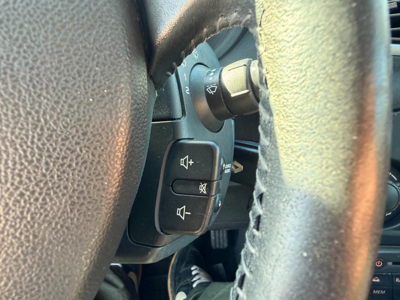 RENAULT CLIO 2010 1.2 BENZINA/GPL 75 CV *TAGLIANDATA