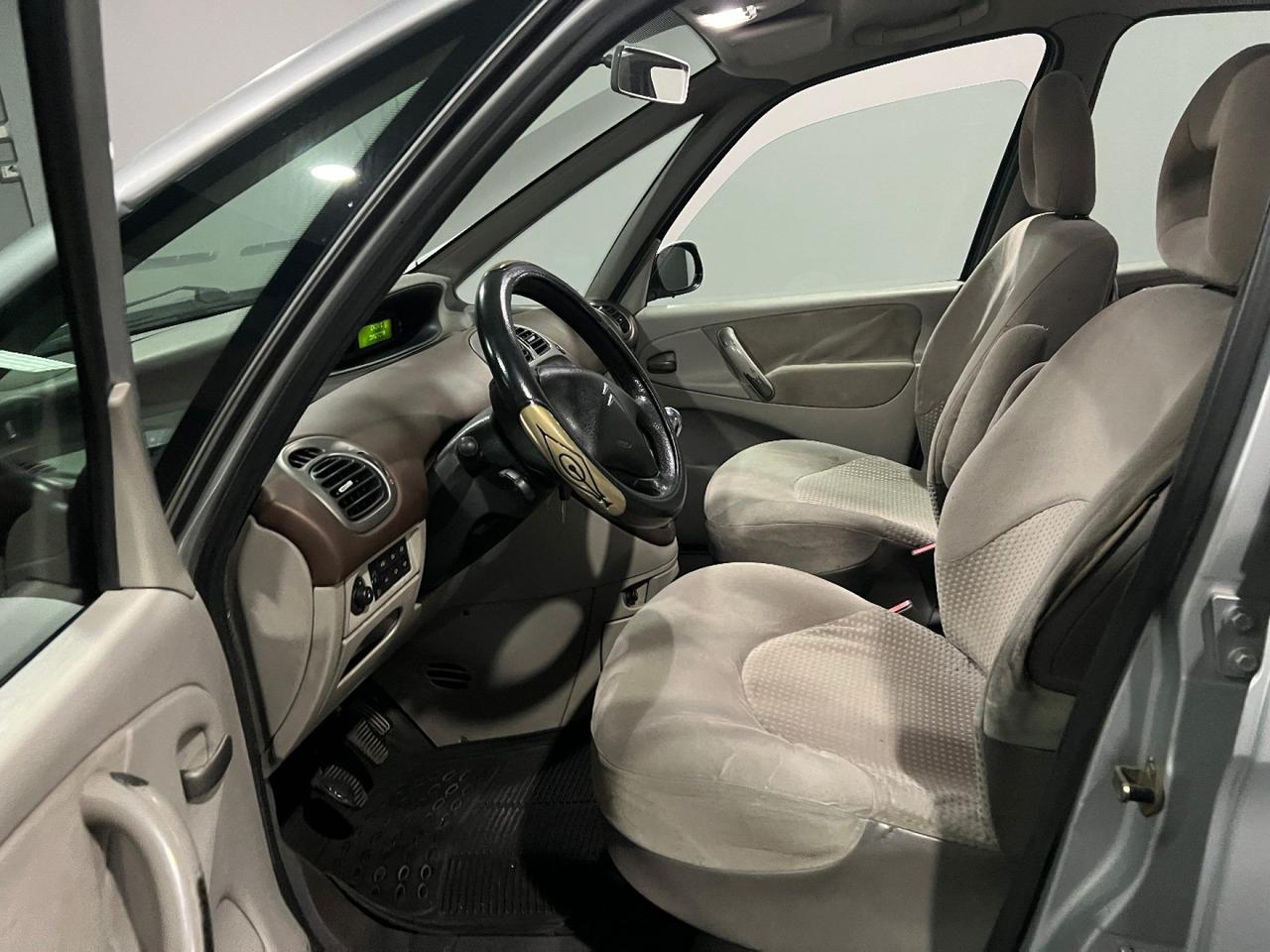 Citroen Xsara Picasso 2.0 HDi TAGLIANDO EFFETTUATO