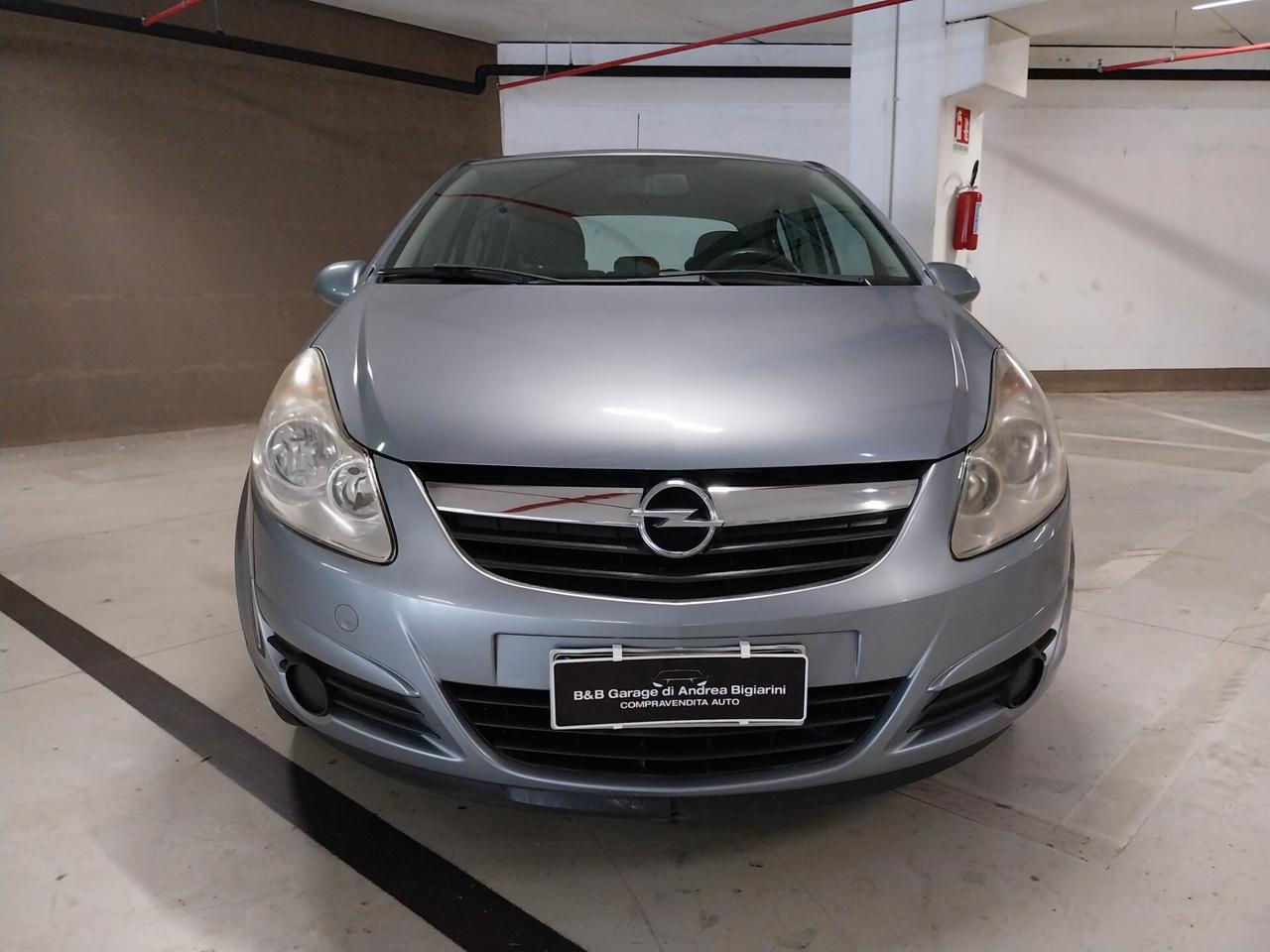 Opel Corsa 1.2 GPL 5 porte Club - ok neopatentati