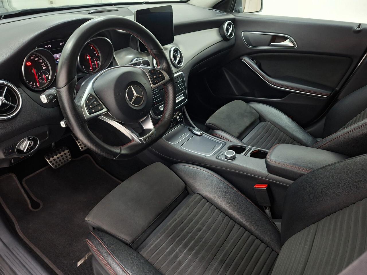 Mercedes-Benz CLA Shooting Brake 200d 4Matic Automatic Premium